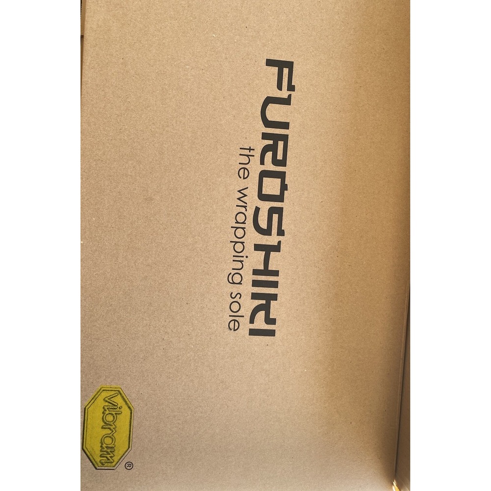 Vibram Furoshiki Shearling High Boots Women's Black Size S (38/39) (SZ 7.5) - Picture 8 of 8